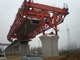 Dostosowana maszyna do wznoszenia mostów 240T Wyrzutnia mostów autostradowych